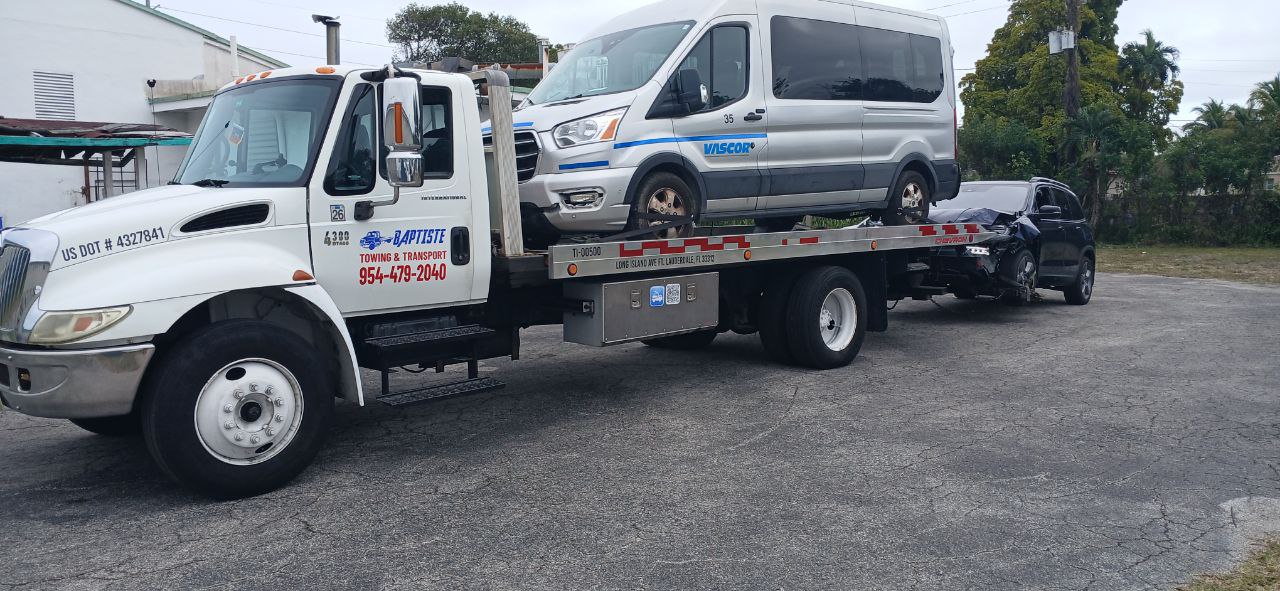 Commercial Towing